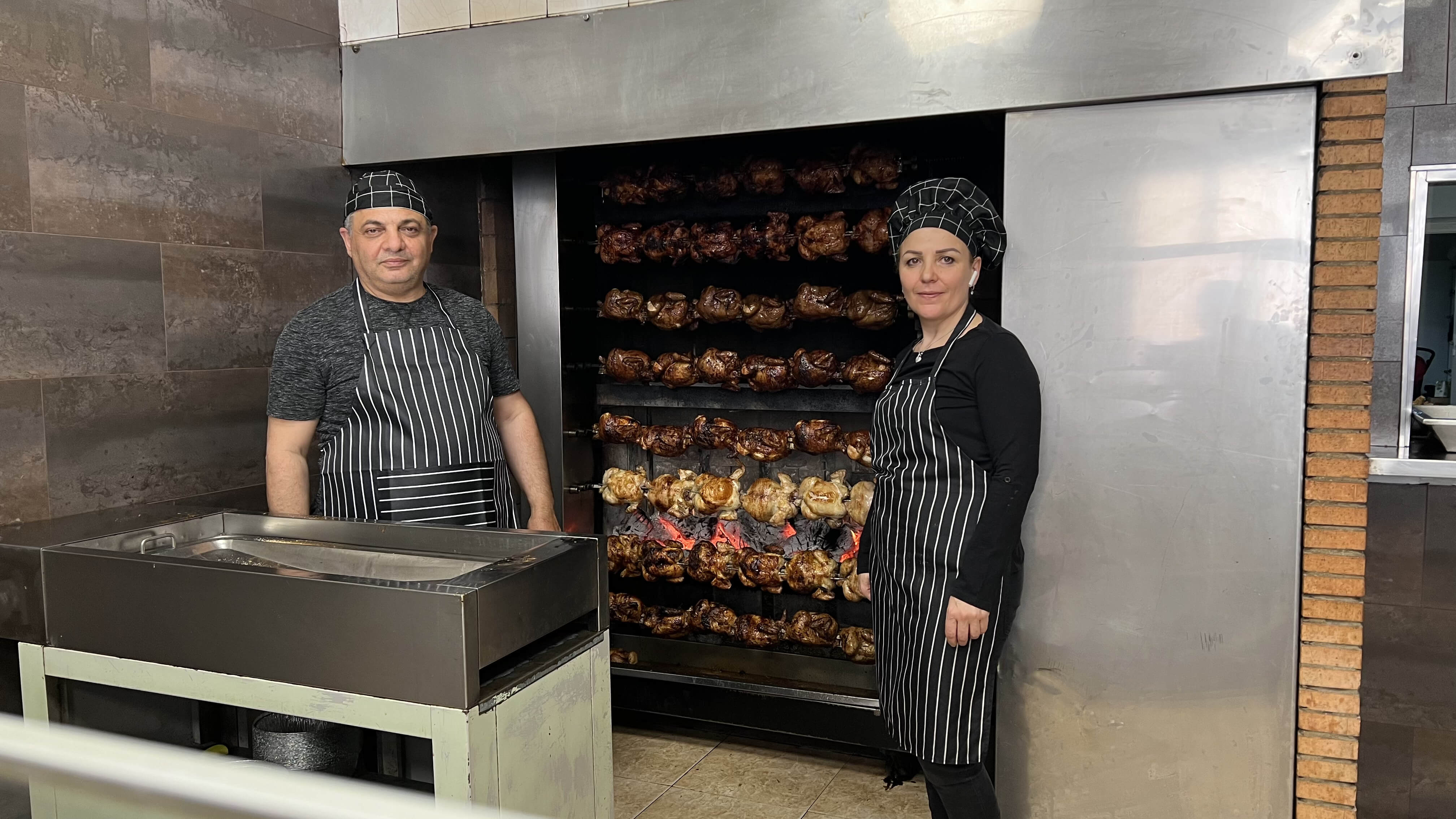 Los dueños del Asador La Morenica